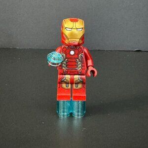 Lego Iron Man Minifigure Mark 42 Armor Malibu Mansion Avengers Superhero Toy Col